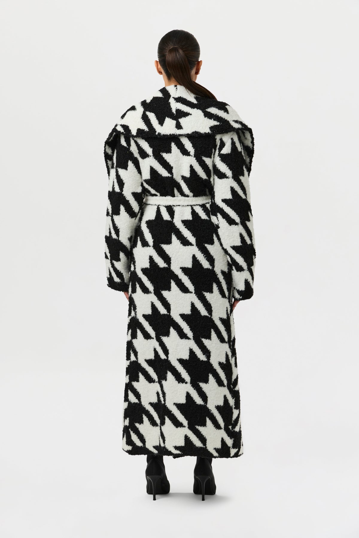 Bouclé Houndstooth Coat