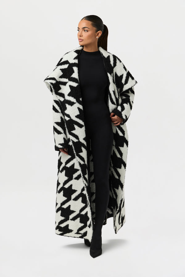 Bouclé Houndstooth Coat